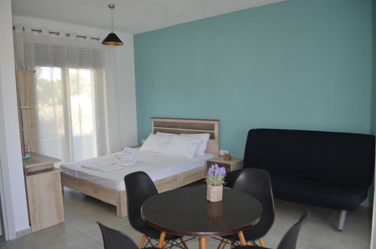 Erika Boutique Apartments Nikiti  Ngoại thất bức ảnh